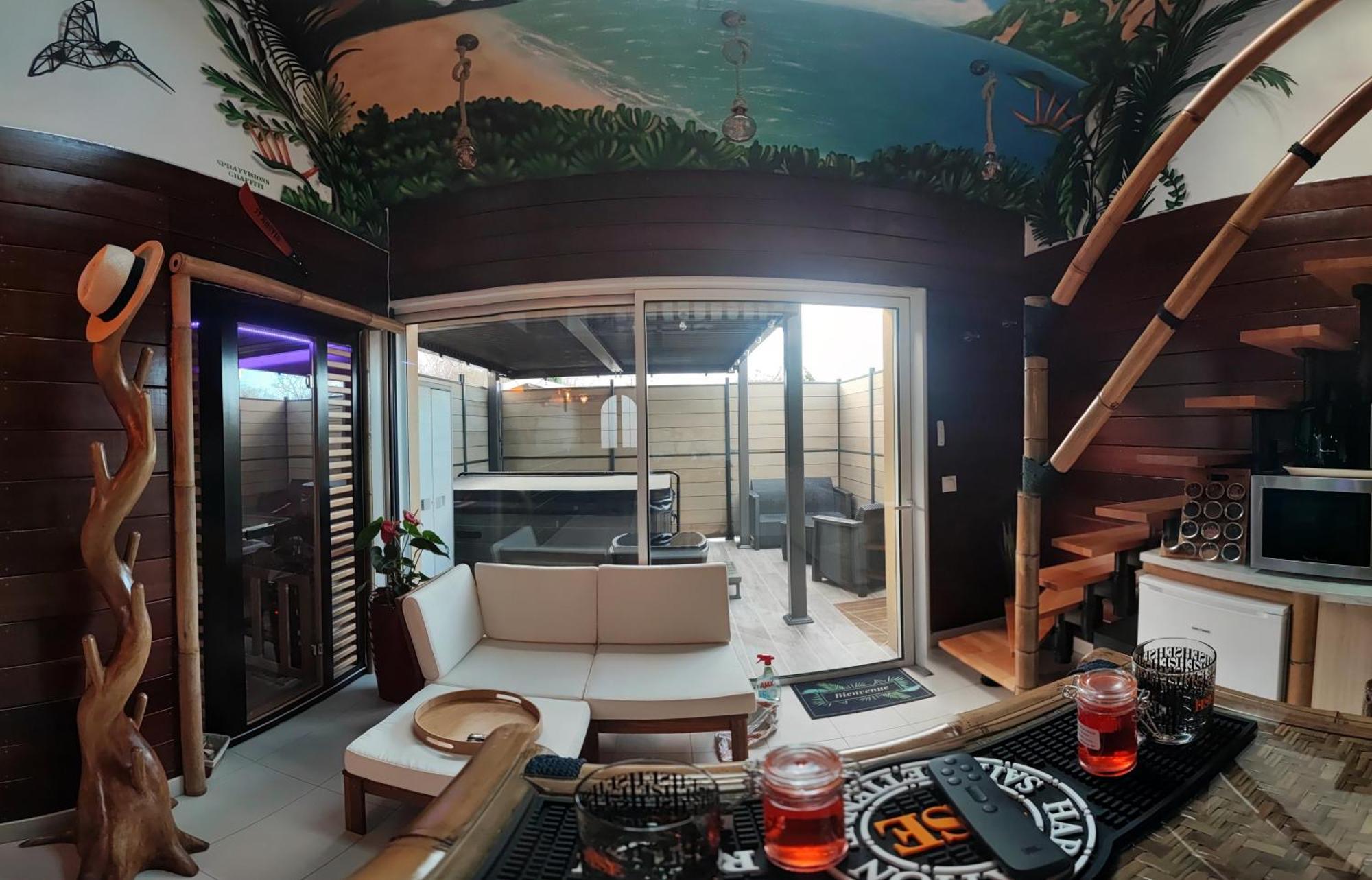 La Kaz Rhumantique Sauna And Privatif *